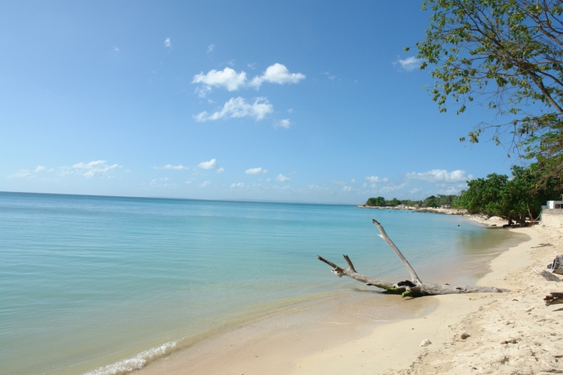 Уединенный пляж, Ямайка (A secluded beach, Jamaica) 